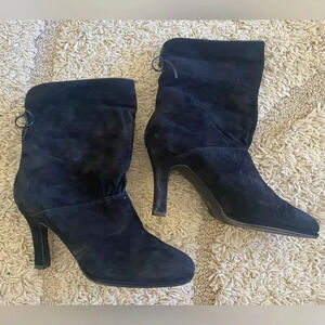 Worthington Women’s Black Foldable Leather Suede Pull-on 3 1/2” Heel Boots EUC 9
